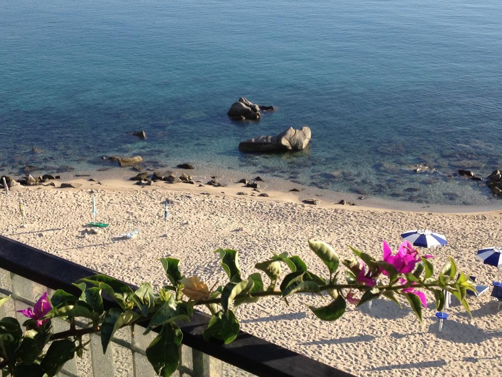 San Domenico Hotel ソヴェラート・マリーナ エクステリア 写真